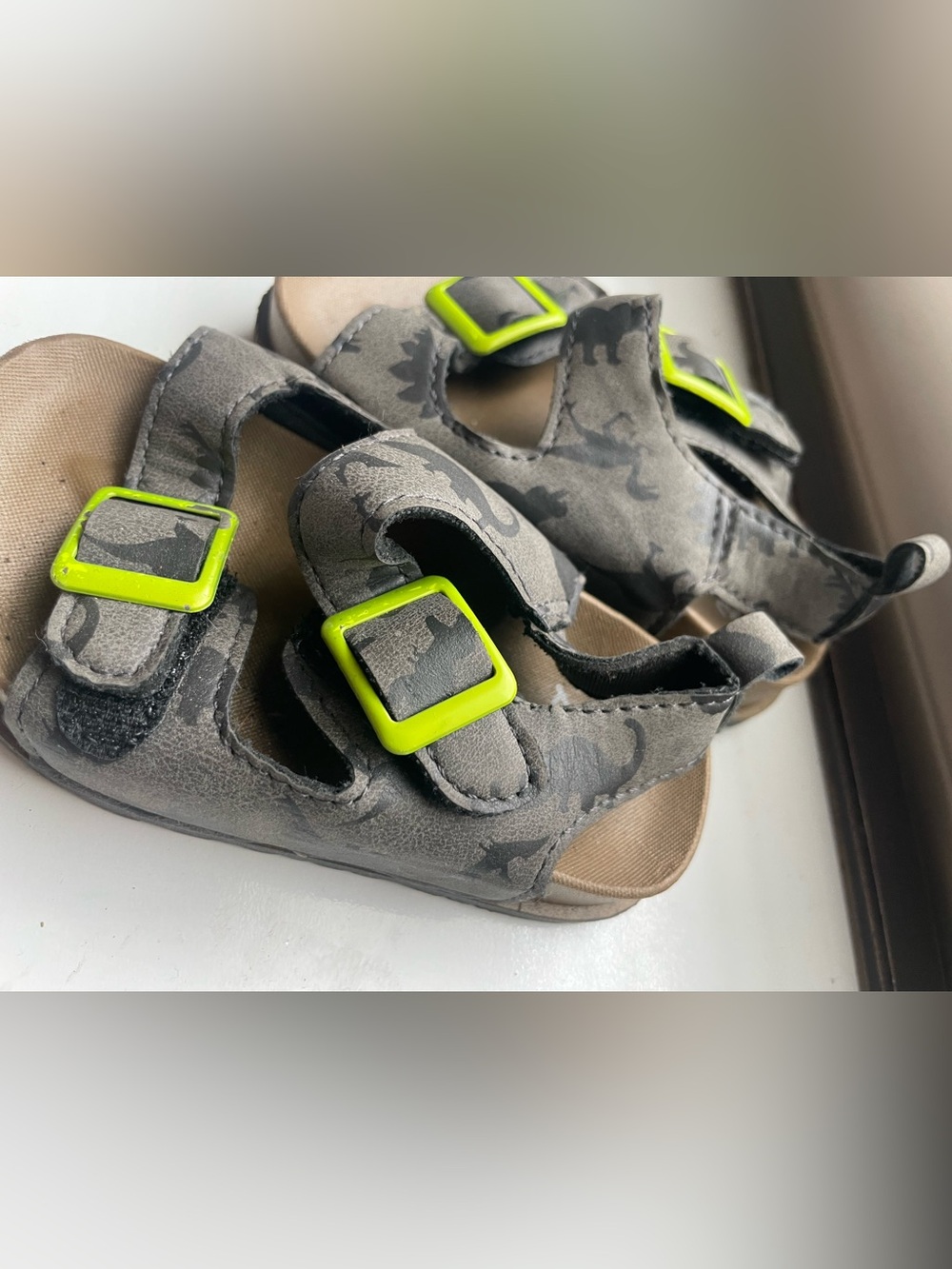 Kids Gray Dino Sandals with Neon Green Buckles